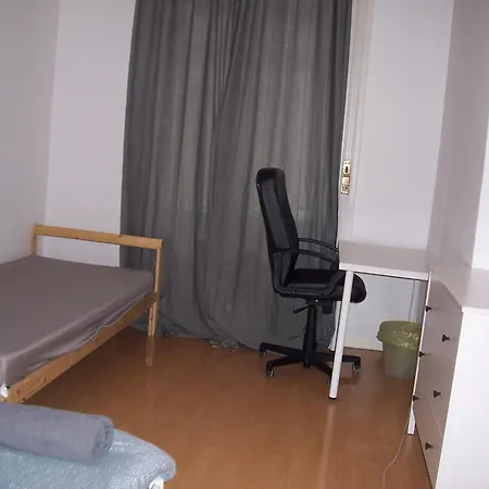 Homestay Peace Near Paliament *