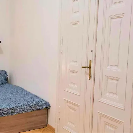 Δωμάτια σε οικογενειακή κατοικία Peace Near Paliament Βουδαπέστη